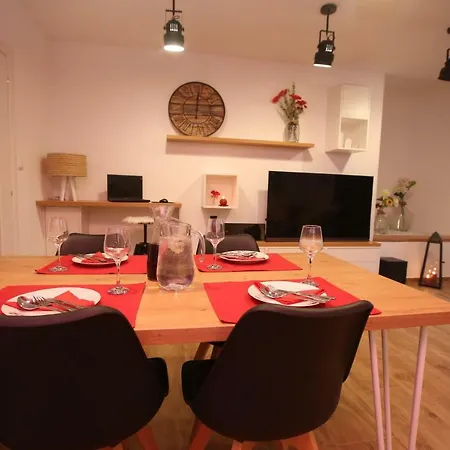 Apartamento Apartman Delux Brkic