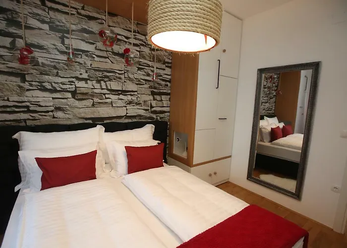 Apartman Delux Brkic * Lozovac