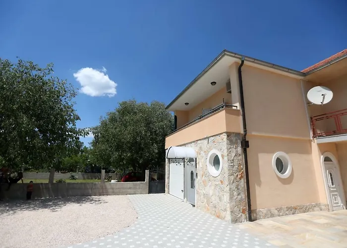 Apartman Delux Brkic Apartmán *